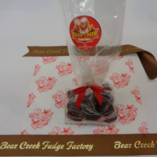 ✨Dark Chocolate Sea Salt Caramels✨ 1 LB Bags - Bear Creek Candy Kitchen