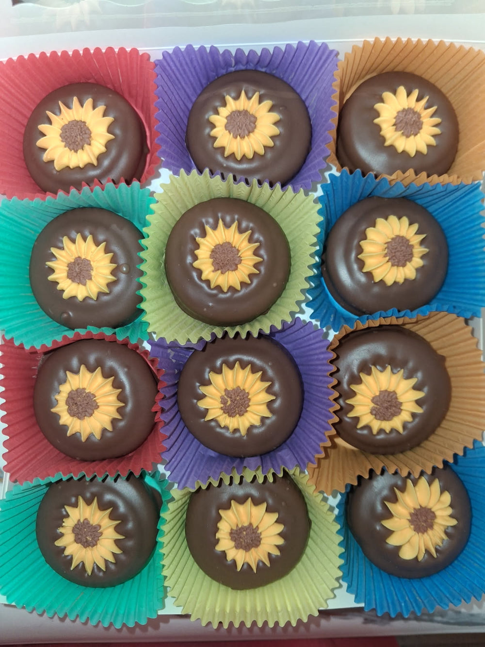 Sunflower Oreo's, Hand Decorated, Box of 24