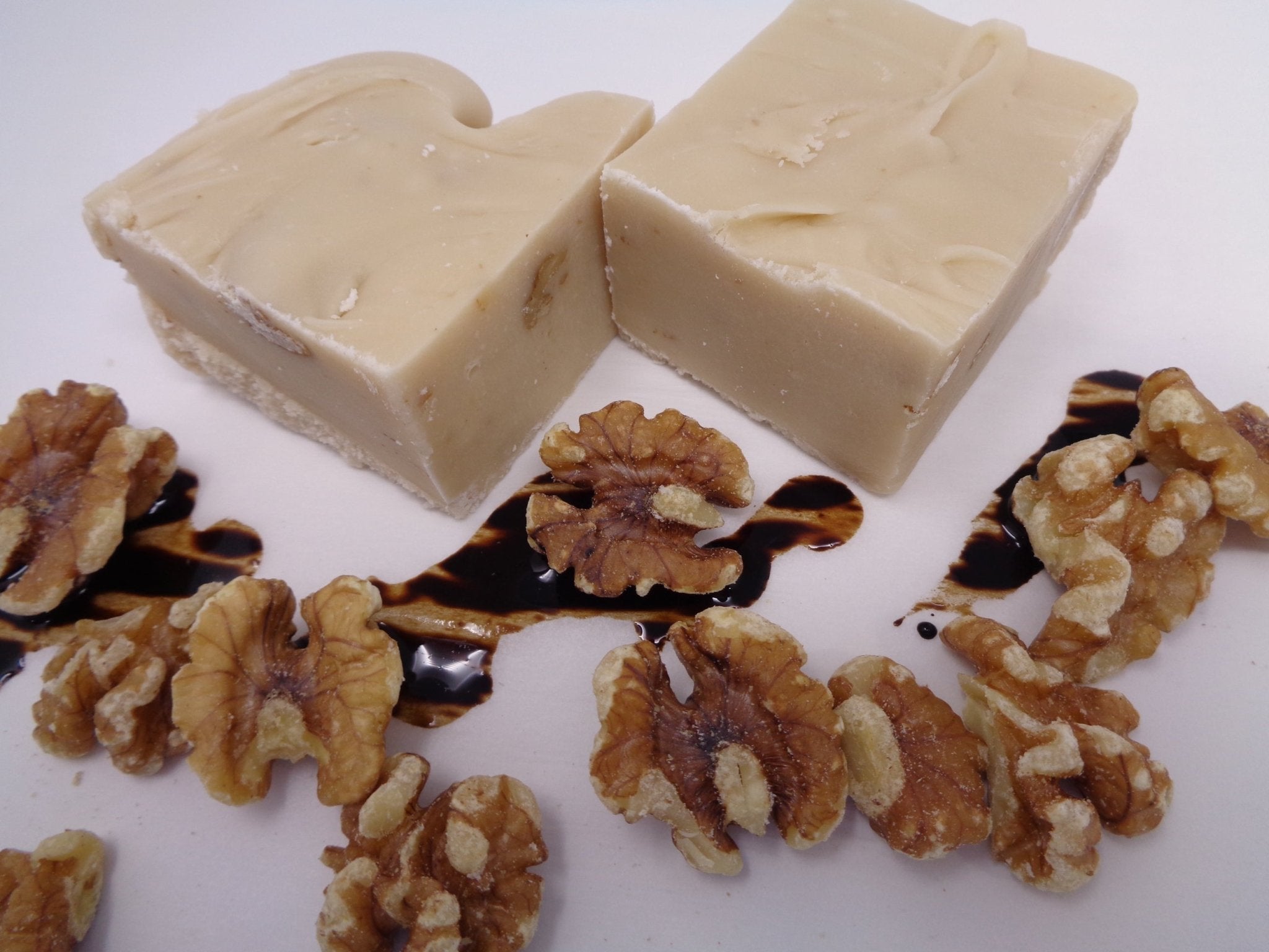 🍂Maple Walnut Fudge🍁 1, 2 or 3 pounds - Bear Creek Candy Kitchen