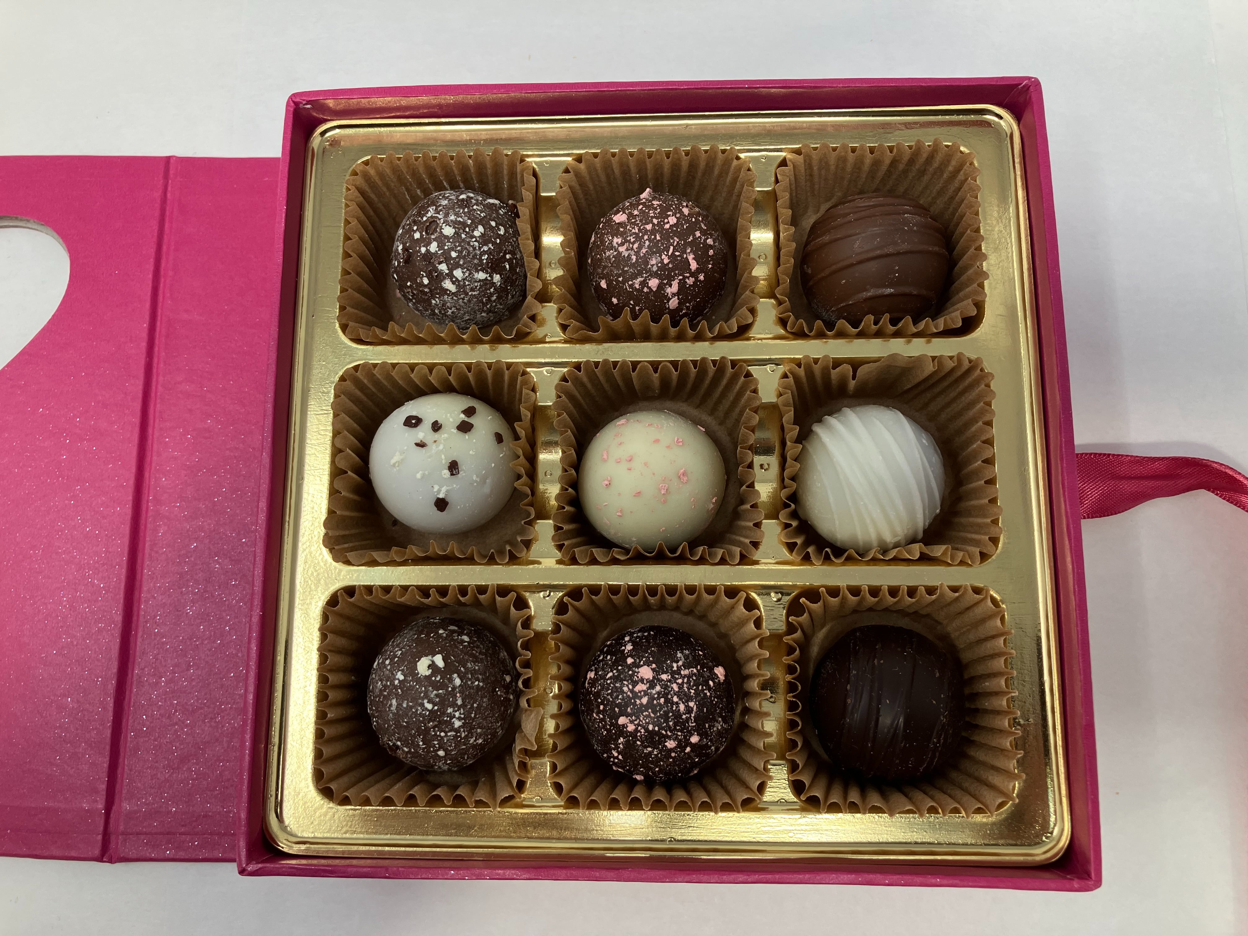 Valentines Day Truffle Box Mini Assorted (Set Of 9)