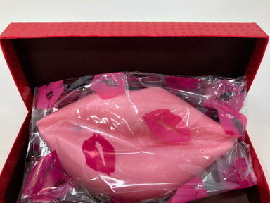 Valentines Lips in Pure Chocolate 14oz - Bear Creek Candy Kitchen