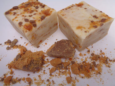 🍦Vanilla with Butterfinger Fudge 1, 2 or 3 pounds - Bear Creek Candy Kitchen